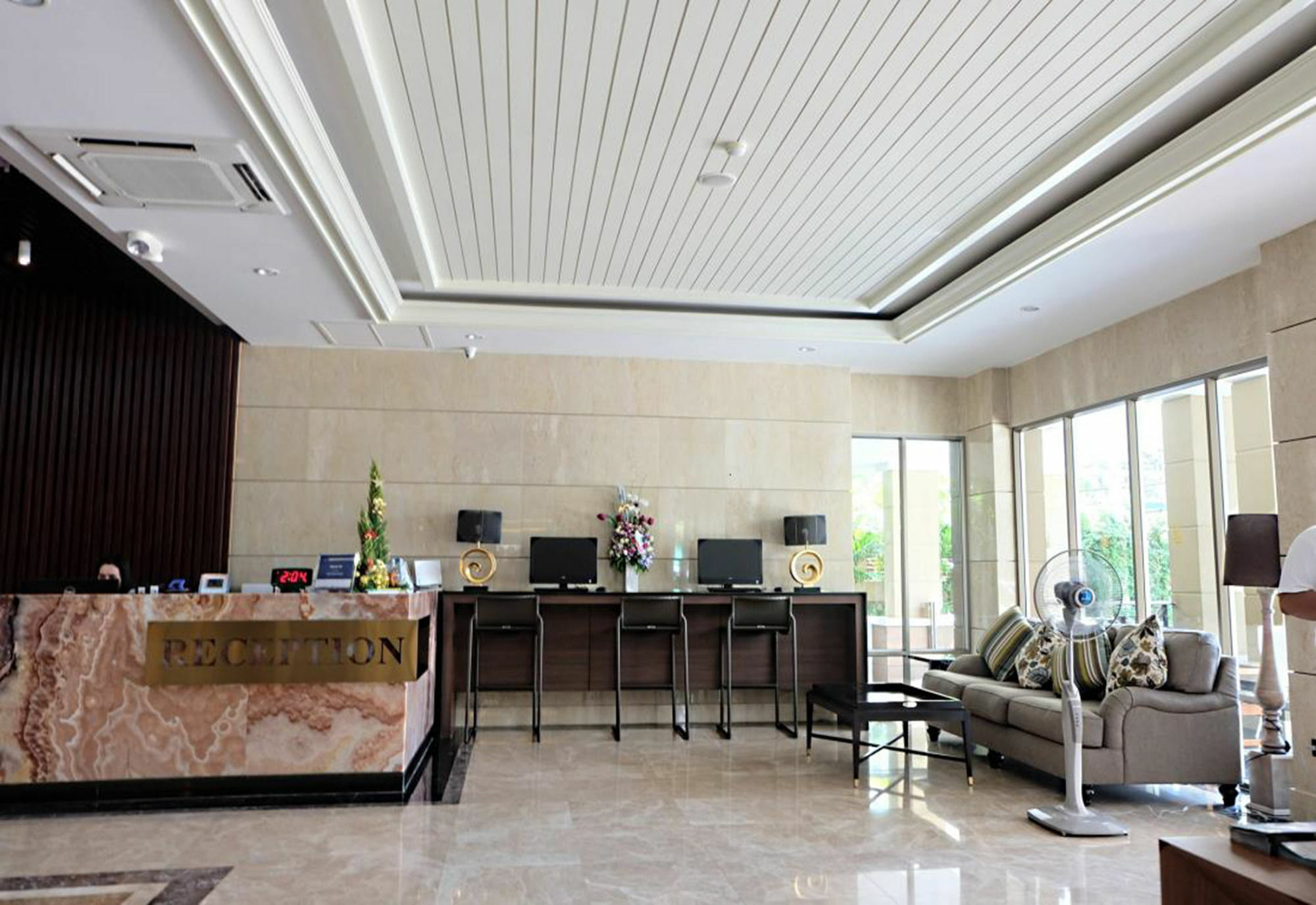 March Hotel Pattaya Eksteriør billede