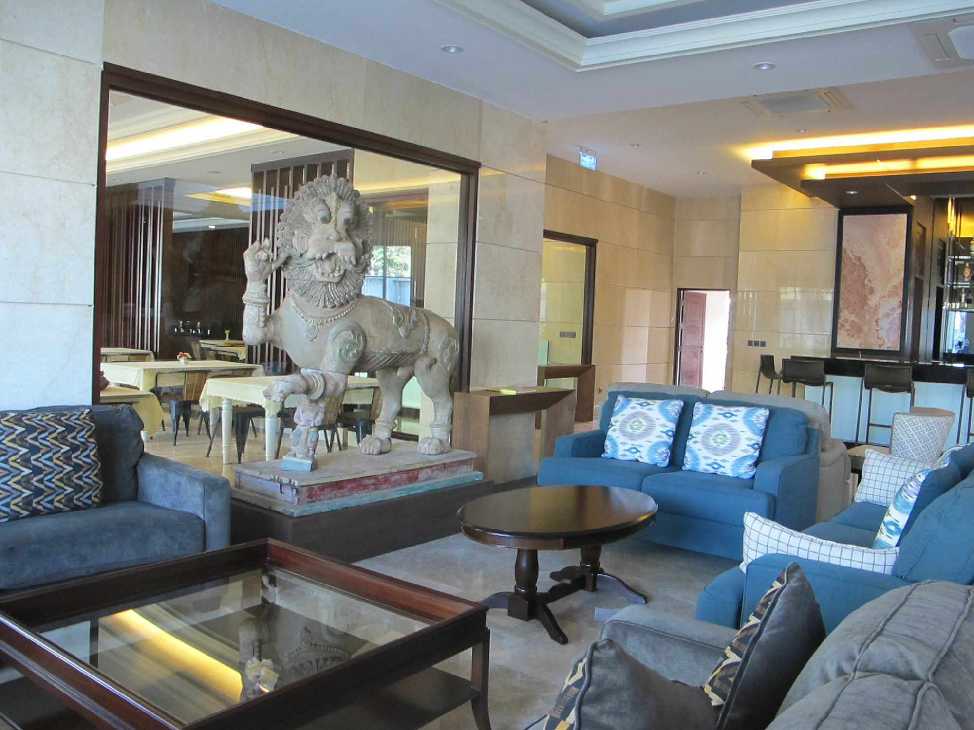 March Hotel Pattaya Eksteriør billede