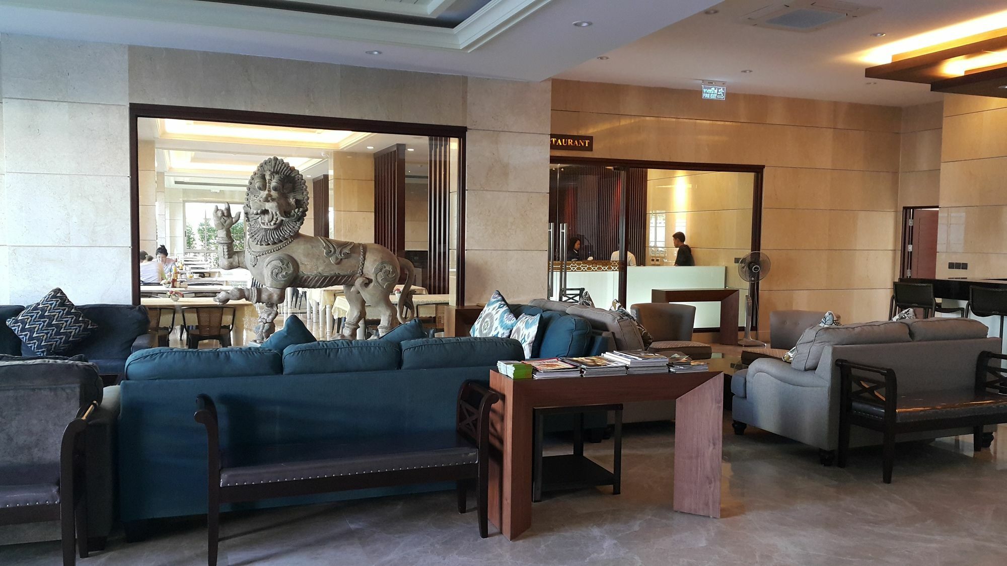 March Hotel Pattaya Eksteriør billede